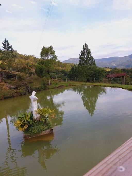 Cabana Recanto Do Arruda Para Casal Em Aguas Mornas Bagian luar foto